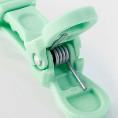 Green Sectioning Clips