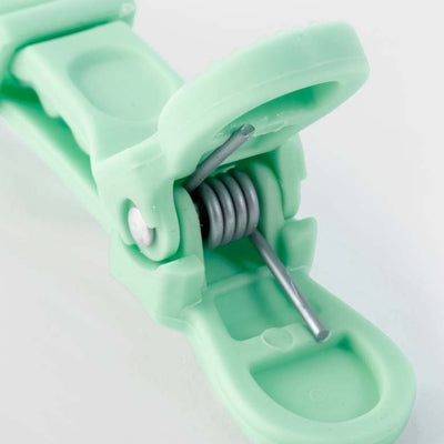 Green Sectioning Clips